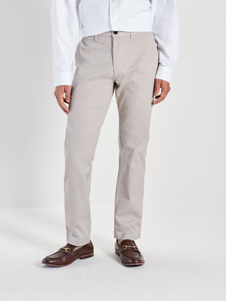 Crema - Corte recto - Stretch Printed Soft Touch Chino Trousers - Imagen 1 de 8 Crema - Corte recto - Stretch Printed Soft Touch Chino Trousers - Imagen 1 de 8