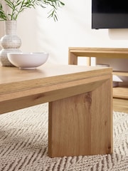 Natural Chunky Chamfered Oak and Oak Veneer Large Coffee Table - Image 3 of 6