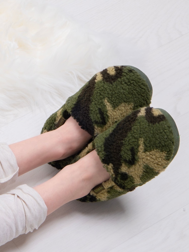 Grün - Totes – Winterhausschuhe mit durchgehendem Fleece-Futter in Grün - Bild 1 von 5 Grün - Totes – Winterhausschuhe mit durchgehendem Fleece-Futter in Grün - Bild 1 von 5