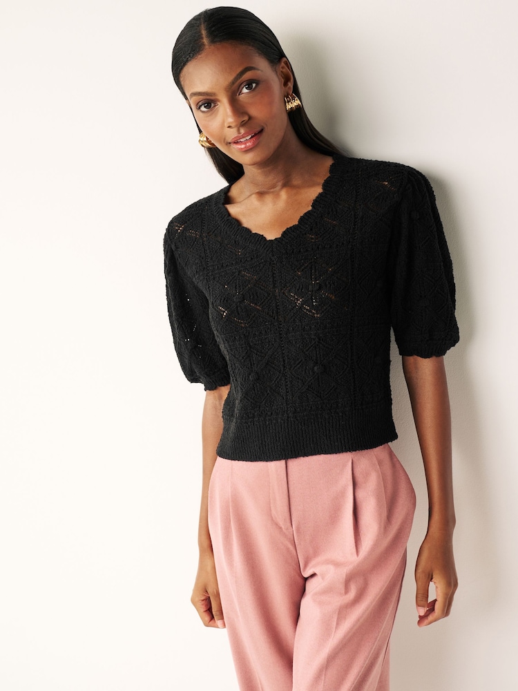 Svart - Virkad stickad Kort ärm Topp - Bild 1 av 5 Svart - Virkad stickad Kort ärm Topp - Bild 1 av 5