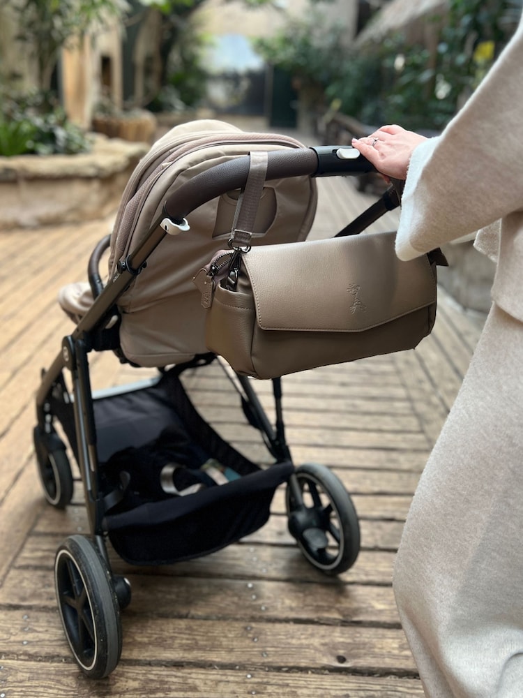 gigil Coffee Brown Ebba 2.0 Buggy Organiser - Image 1 of 6 gigil Coffee Brown Ebba 2.0 Buggy Organiser - Image 1 of 6