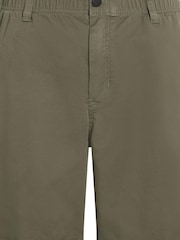 Calvin Klein Green Cargo Woven Shorts - Image 4 of 6