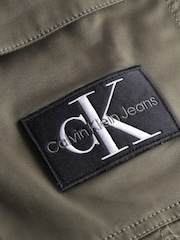 Calvin Klein Green Cargo Woven Shorts - Image 6 of 6