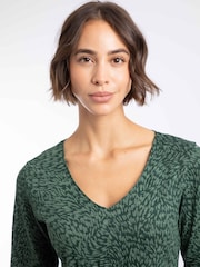 Weird Fish Green Arielle Printed Jersey 3/4 Sleeve Tunic - Image 4 of 7