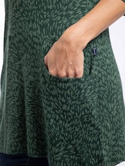 Weird Fish Green Arielle Printed Jersey 3/4 Sleeve Tunic - Image 5 of 7