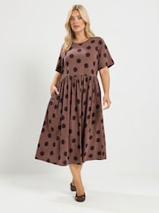 Yours Curve Brown Throw On Spot Dress - Image 1 of 6