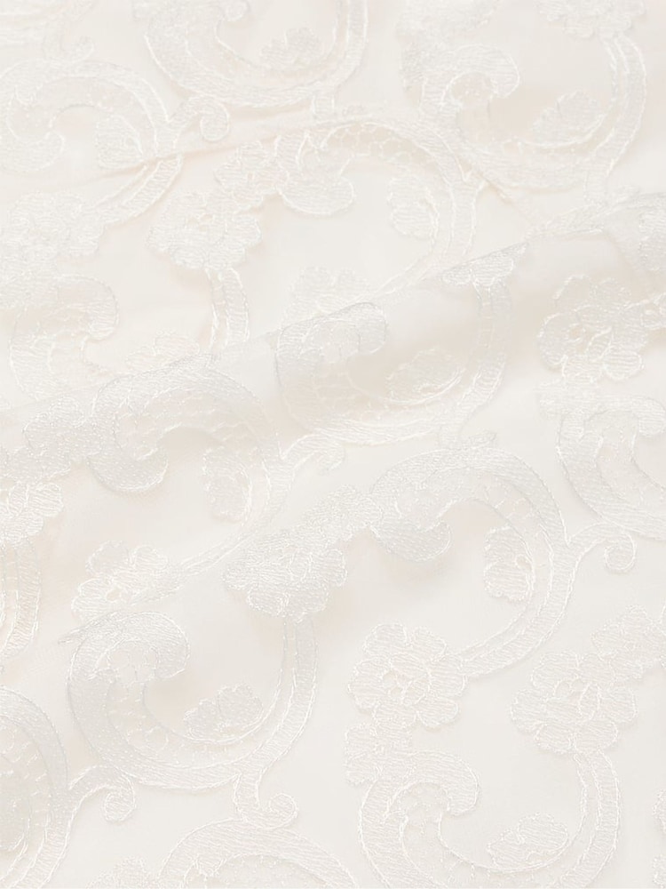 Victoria's Secret White Flowering Vines Broderie Dressing Slip - Image 4 of 4