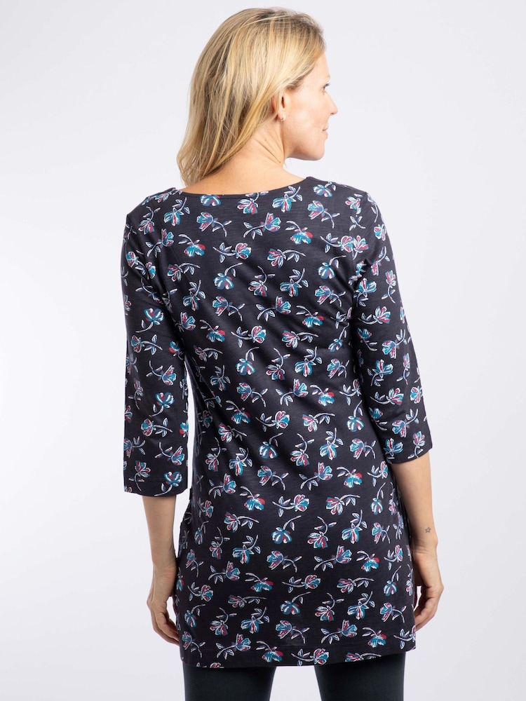 Weird Fish Midnight Blue Arielle Printed Jersey 3/4 Sleeve Tunic - Image 2 of 7 Weird Fish Midnight Blue Arielle Printed Jersey 3/4 Sleeve Tunic - Image 2 of 7