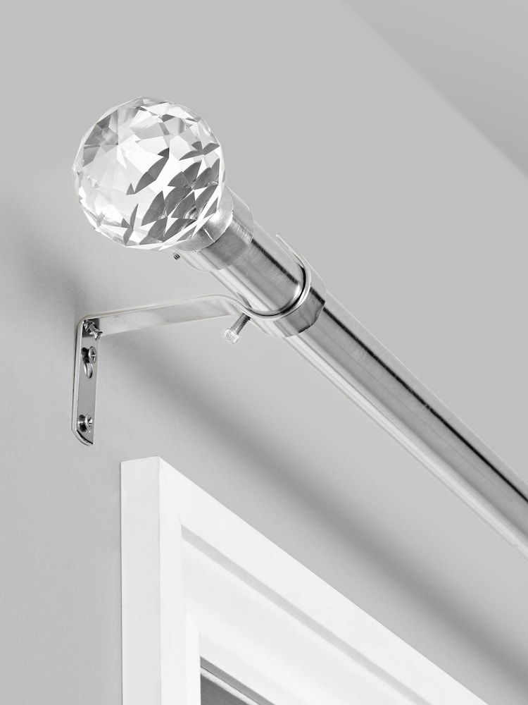 Chrome 19mm Isabel Extendable Curtain Pole Kit - Image 1 of 3