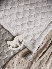 The Little Tailor White 100% Cotton Quilt - Image 8 of 12