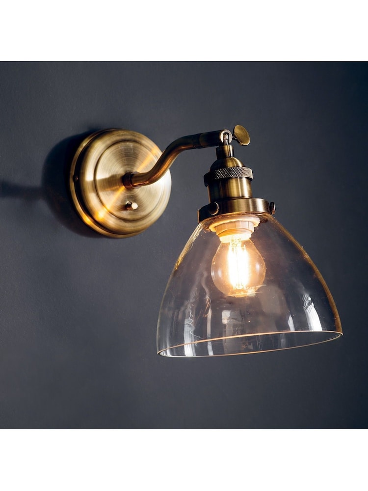 Gallery Home Brass Pierre Wall Light - Image 2 of 7