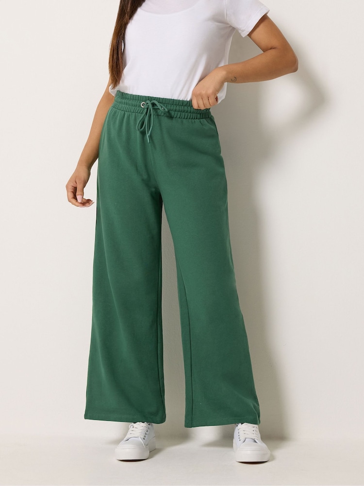M&Co Green Petite Wide Leg Joggers - Image 1 of 6 M&Co Green Petite Wide Leg Joggers - Image 1 of 6