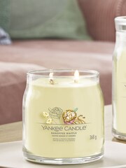 Yankee Candle Signature Medium Jar Scented Candle Banoffee Waffle - Image 1 of 3
