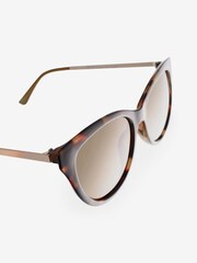 Brown/Cream Polarised Cat Eye Sunglasses - Image 5 of 6