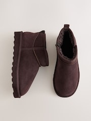 Daim marron chocolat - Bottes en fausse fourrure hydrofuge - Image 1 de 5