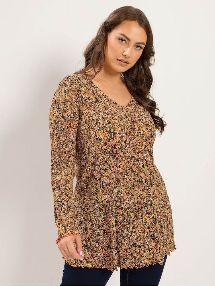 Yours Curve Orange Plisse Fluted Ditsy Floral Tunic Top - Image 1 of 6