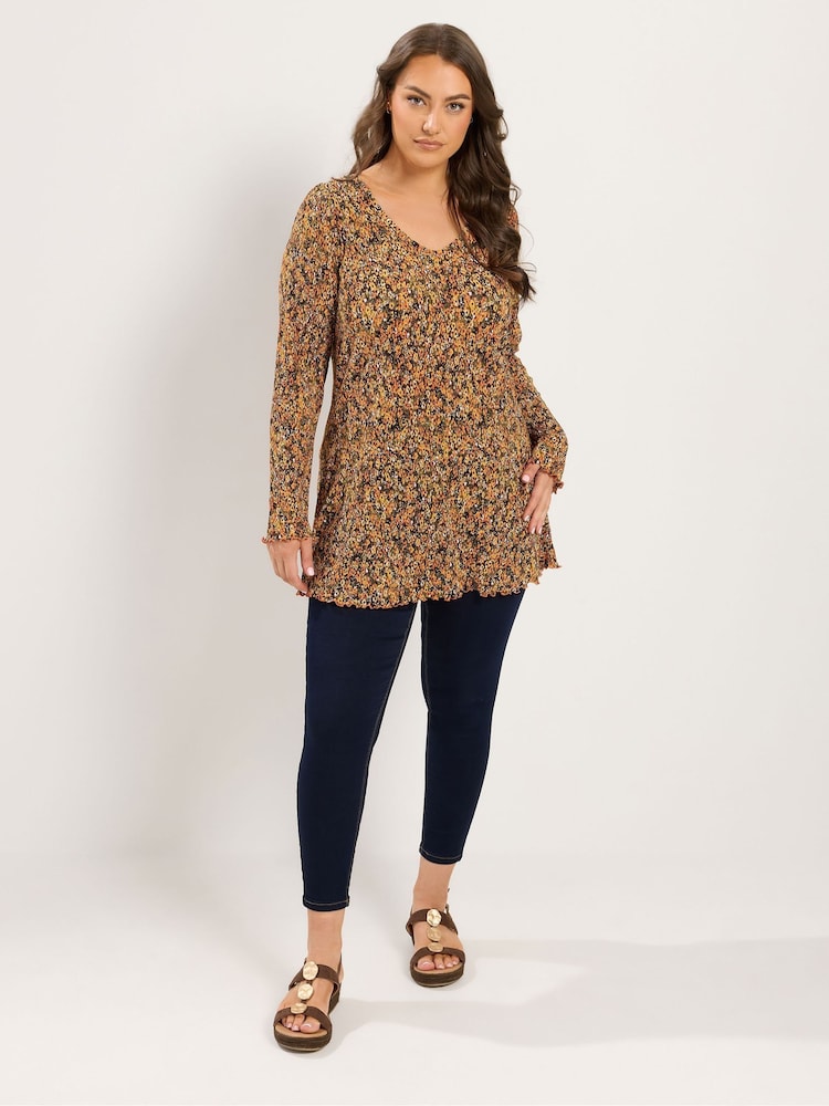 Yours Curve Orange Plisse Fluted Ditsy Floral Tunic Top - Image 2 of 6