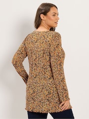Yours Curve Orange Plisse Fluted Ditsy Floral Tunic Top - Image 3 of 6