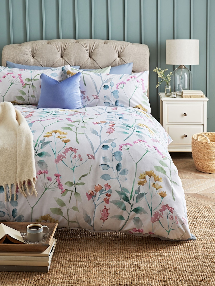 Pastel Isla Watercolour Floral 100% Cotton Duvet Cover and Pillowcase Set - Image 1 of 3