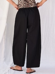 Negro - Pantalones de pernera tipo barril de algodón de Ro&Zo - Imagen 6 de 7