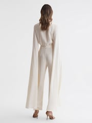 Комбинезон с V-образным вырезом и рукавами-накидкой Reiss Olivia - Image 4 of 5