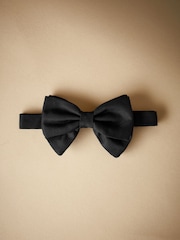 Black Signature Made In Italy Textured Silk Bow Tie - Image 1 of 6
