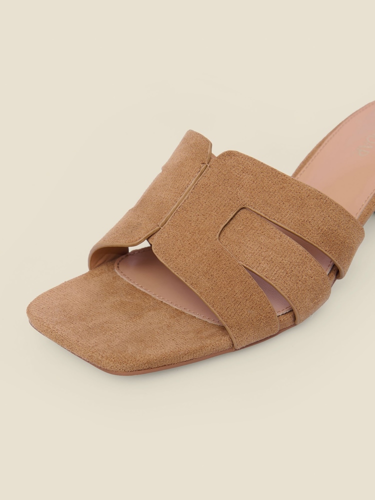 Sosandar Brown Faux Suede Block Heel Mules - Image 5 of 5