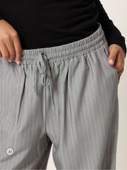 M&Co Petite Pinstripe Bukser med Vide bukseben - Bilde 3 av 6