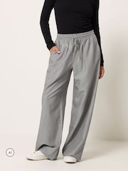M&Co Petite Pinstripe Bukser med Vide bukseben - Bilde 4 av 6