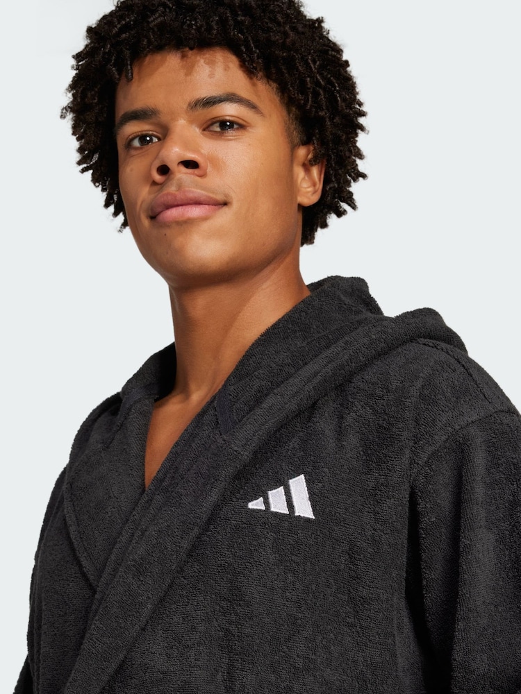 adidas חלוק עם קפוצ'ון - תמונה 2 מתוך 4