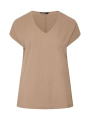 Yours Curve Natural Textured Grown On T-Shirt - Image 5 of 6