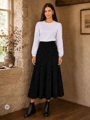 Yumi Black Knitted Midi Skirt With Pockets - Image 1 of 4