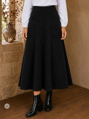 Yumi Black Knitted Midi Skirt With Pockets - Image 2 of 4