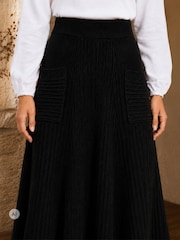 Yumi Black Knitted Midi Skirt With Pockets - Image 3 of 4