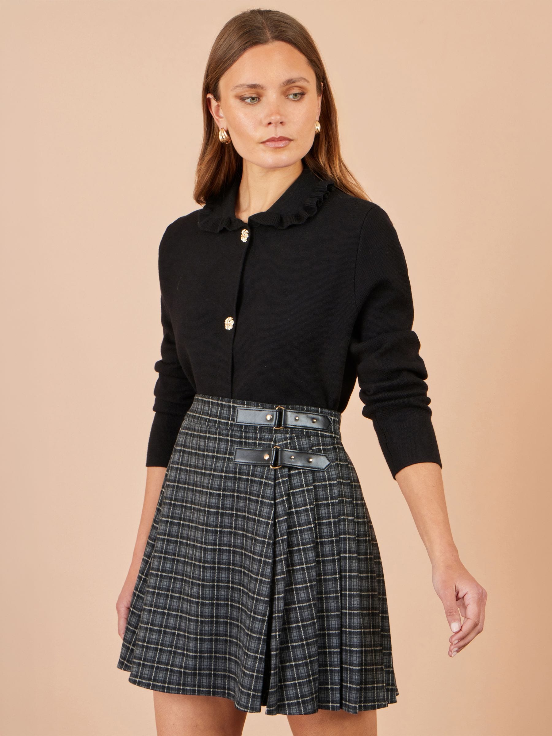 Yumi Women's Black Check Pleated Mini Skirt - Size 16 Uk - Image 2
