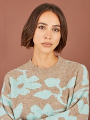 Yumi Brown Floral Intarsia Relaxed Fit Jumper - Image 4 of 5