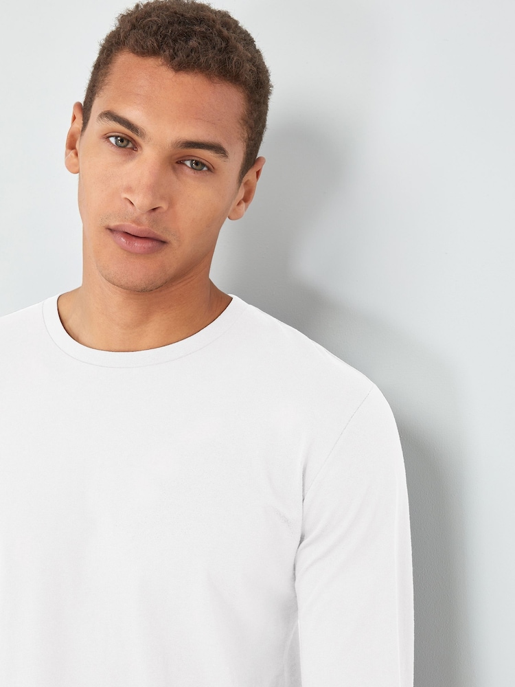White Regular Fit Long Sleeve Crew Neck T-Shirt - Image 4 of 4