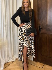 AX Paris Multi Printed 2-in-1 Long Sleeve Double Frill Split Midi Black Dress - Image 4 of 4