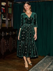 Yumi Green Velvet Embroidered Midi Dress - Image 2 of 5