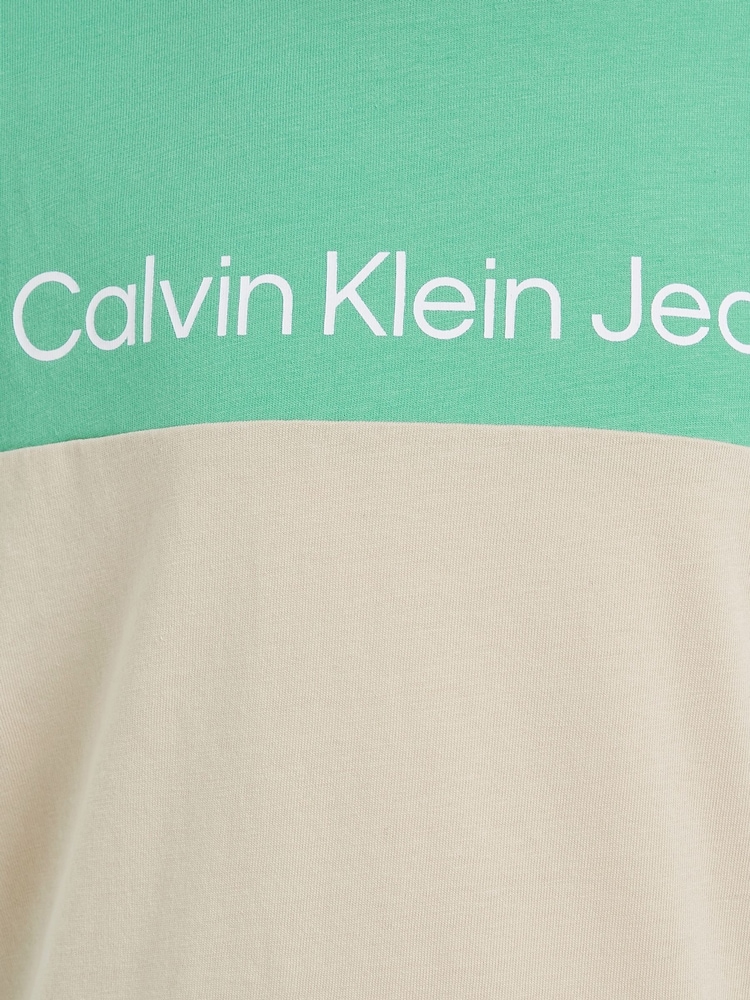 Calvin Klein Jeans Boys Natural Essential Colour Block 100% Cotton Set - Image 4 of 4
