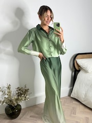 Style Cheat Green Evelyn Ombre Oversized Shirt - Image 1 of 4