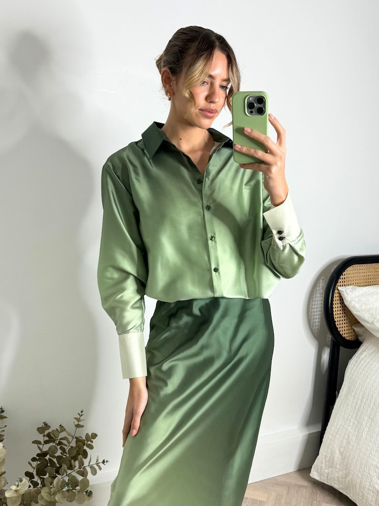 Style Cheat Green Evelyn Ombre Oversized Shirt - Image 2 of 4
