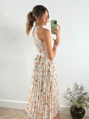 Style Cheat White Paige Belted Pleated Midi Dress - Image 2 of 4