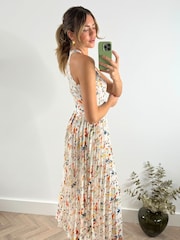 Style Cheat White Paige Belted Pleated Midi Dress - Image 3 of 4