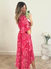 Style Cheat Pink Clara Angel Sleeve Corsage Detail Midi Dress - Image 3 of 4