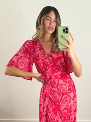 Style Cheat Pink Clara Angel Sleeve Corsage Detail Midi Dress - Image 4 of 4