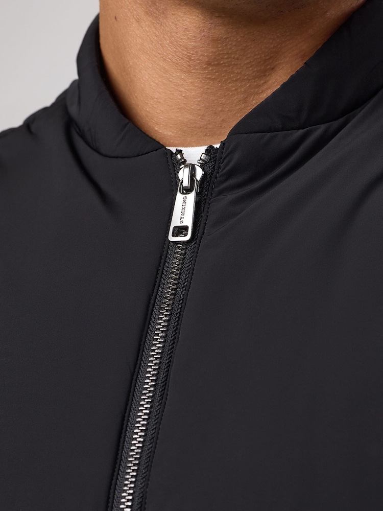 Gym King Black Signature Gilet - Image 4 of 4