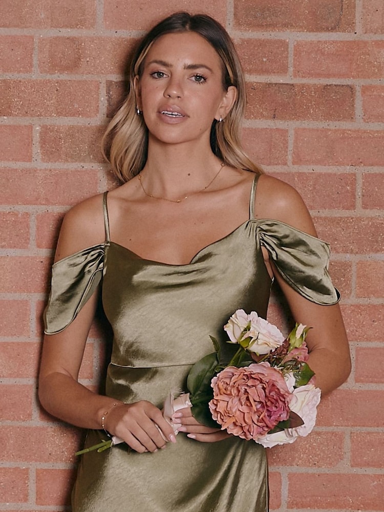 Grün - Style Cheat Langes Brautjungfernkleid aus Satin mit Wasserfallauschnitt - Bild 5 von 5 Grün - Style Cheat Langes Brautjungfernkleid aus Satin mit Wasserfallauschnitt - Bild 5 von 5