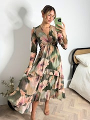 Green & Blush с цветочным принтом - Платье с оборками и завязкой сзади Style Cheat Birdie - Изображение 1 из 5
