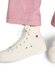 Converse Neutral Heart Embroidered Platform Lift Trainers - Image 22 of 24